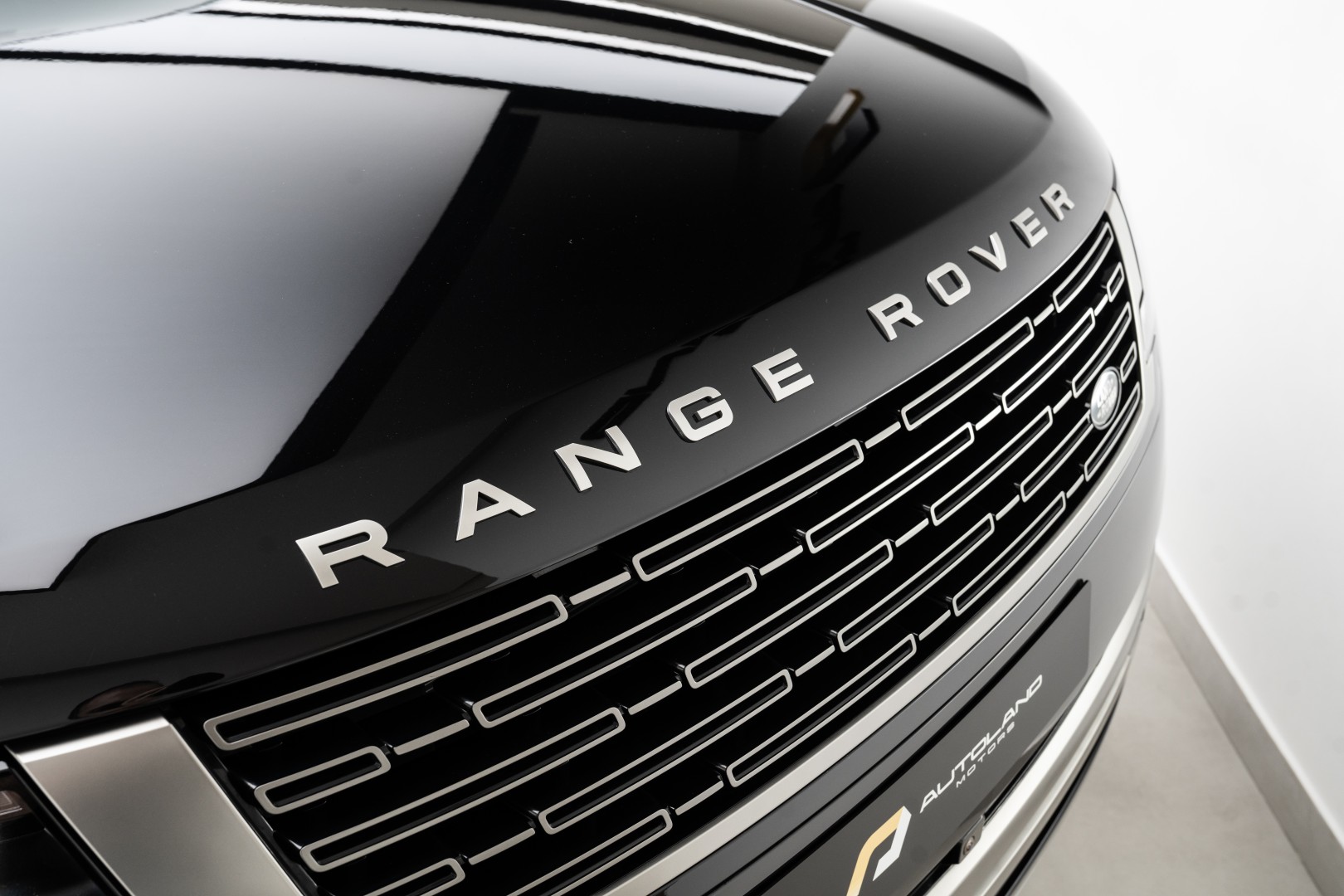 2026 RANGE ROVER P400 HSE MAIN DEALER WARRANTY 5 YEARS